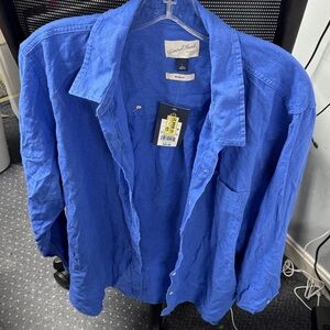 Universal thread relaxed fit button down // 102526